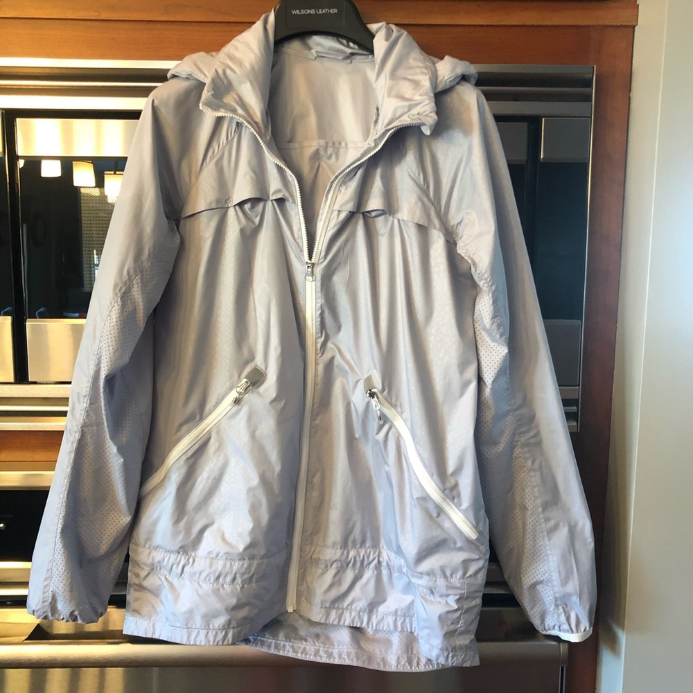 Women’s Lululemon Windbreaker